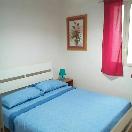 Apartment Nemo Mare *